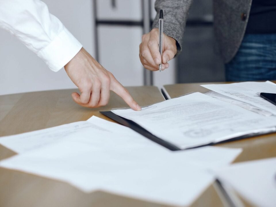 Bisnis Suami Istri Lebih Baik Bikin CV atau PT Perorangan